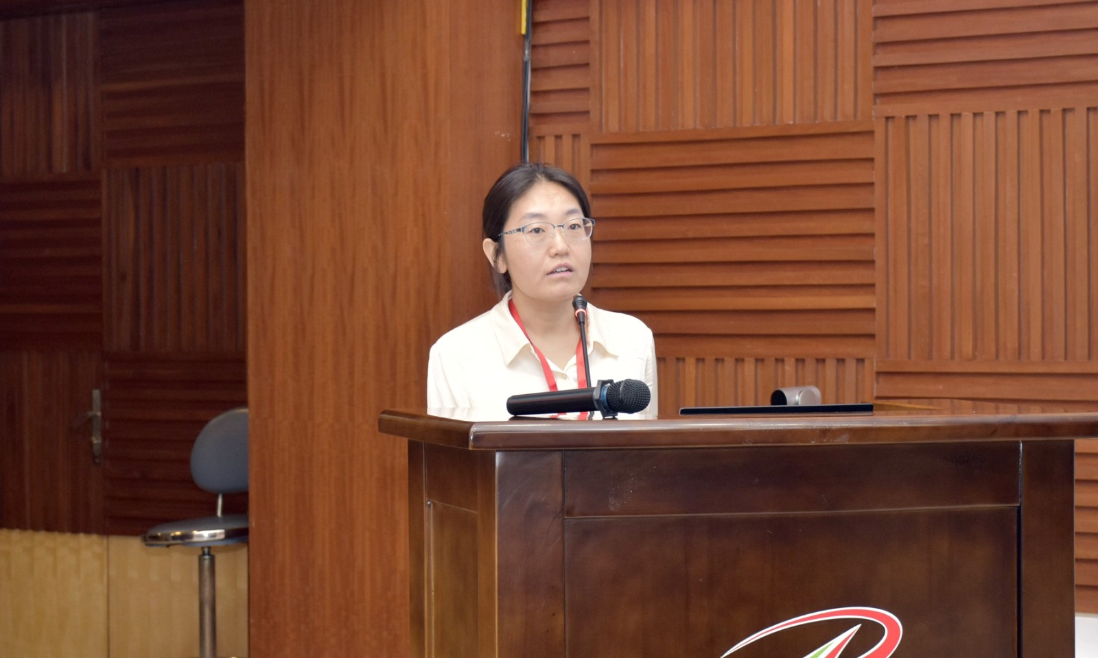 拉斯维加斯登录网站3133副总工程师 张倩暄.jpg